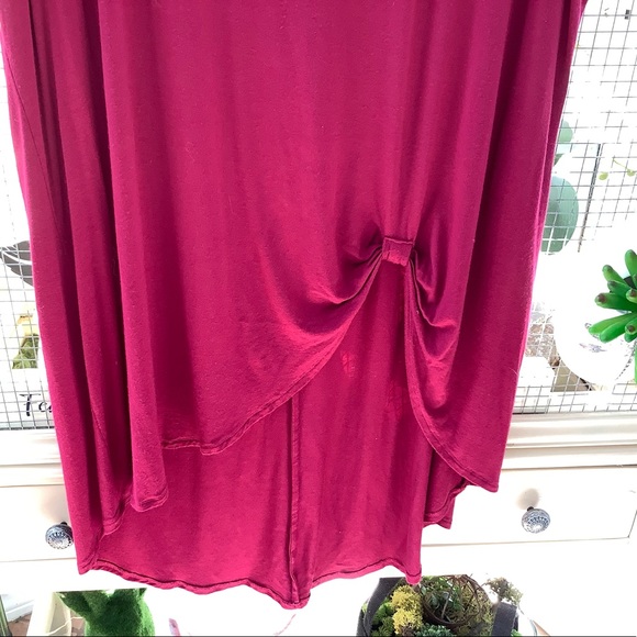 Simply Be Short Sleeve Long Hi Low T-Shirt Burgundy 1X - Picture 6 of 7